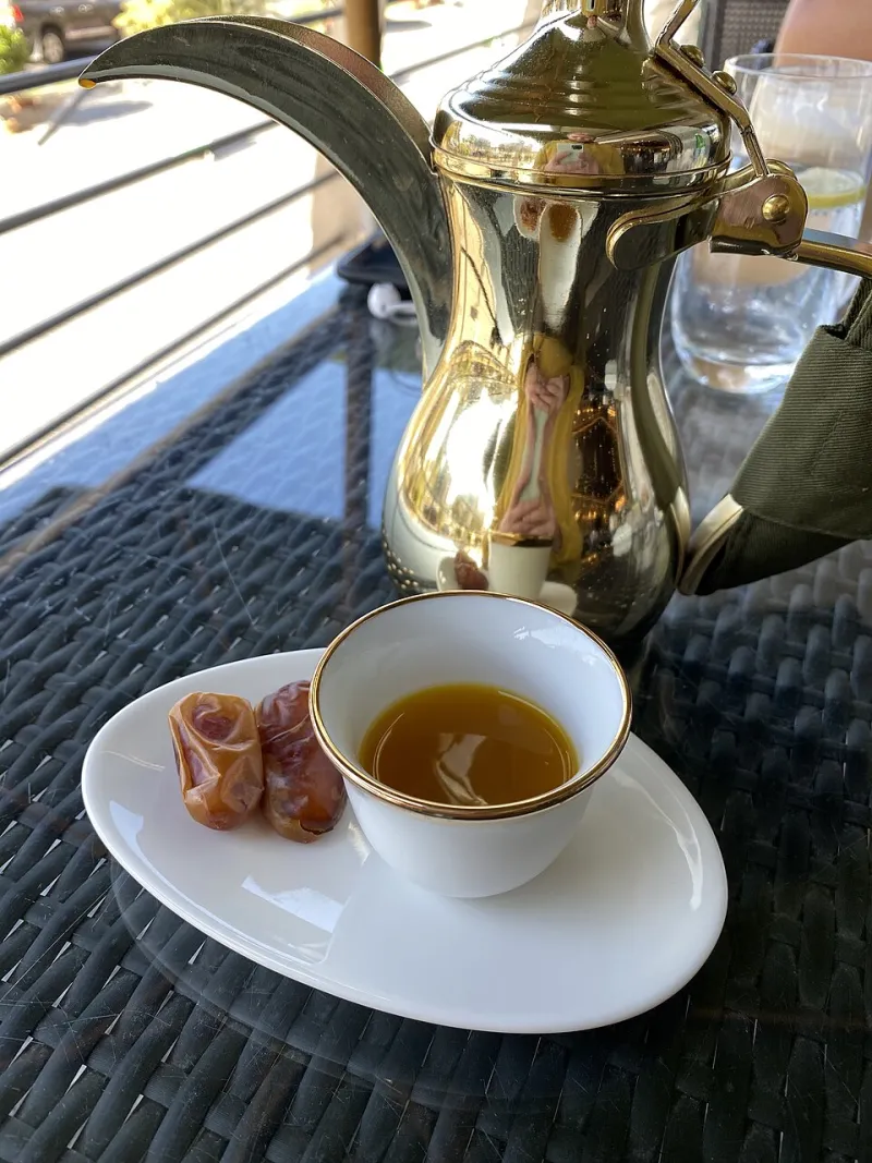 Sitting Still With Strangers: What Qahwa Gatherings Teach Us About Connection